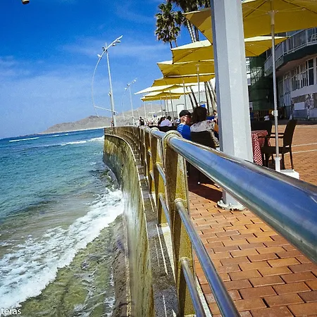 Brisamar Canteras Aparthotel 2*