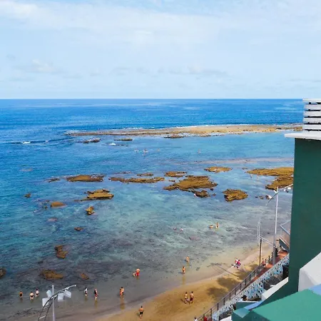 Brisamar Canteras アパート