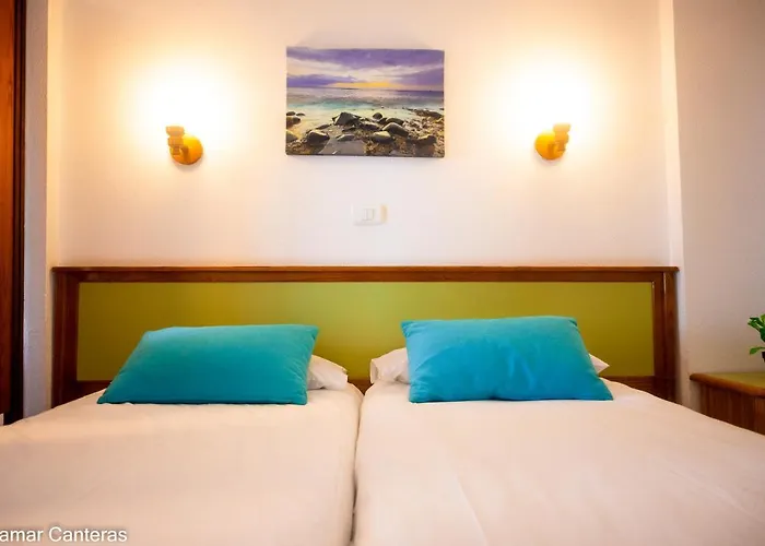 Aparthotel Brisamar Canteras 2*