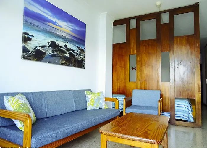 Brisamar Canteras Aparthotel